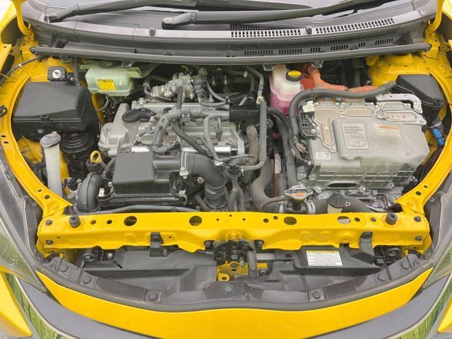 TOYOTA AQUA 2016 Image 31