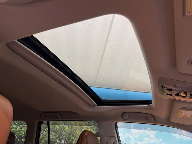 TOYOTA LANDCRUISER PRADO 2022 Image 31