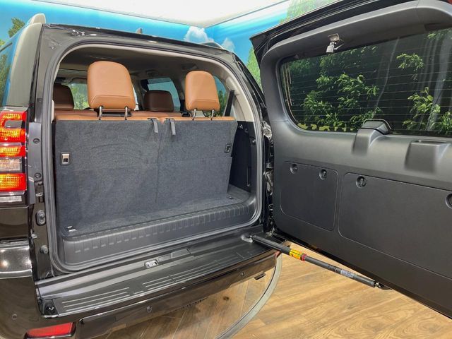 TOYOTA LANDCRUISER PRADO 2022 Image 31