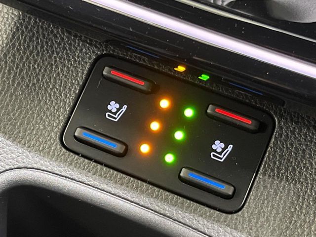 TOYOTA COROLLA CROSS HYBRID 2026 Image 31