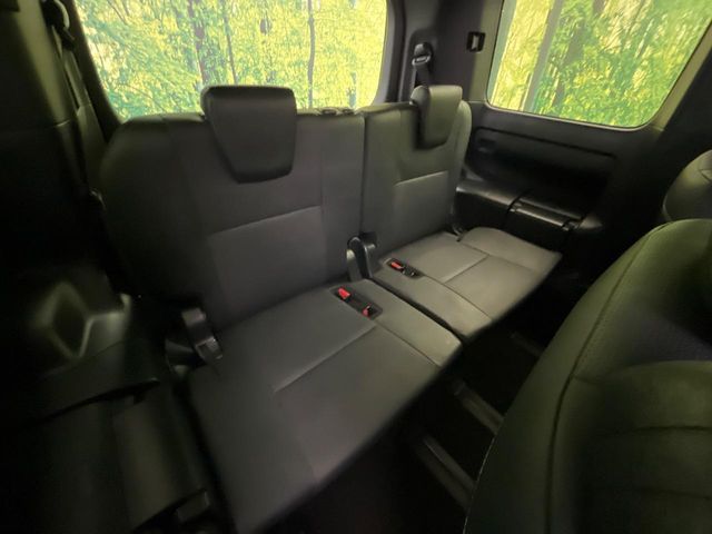 TOYOTA ESQUIRE 2018 Image 31