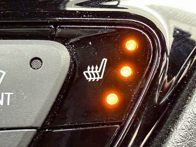 TOYOTA C-HR 2020 Image 31