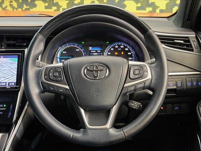 TOYOTA HARRIER HYBRID 2018 Image 31