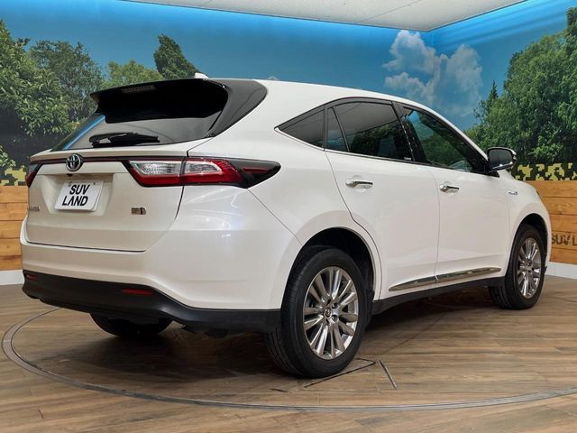 TOYOTA HARRIER HYBRID 2018 Image 31