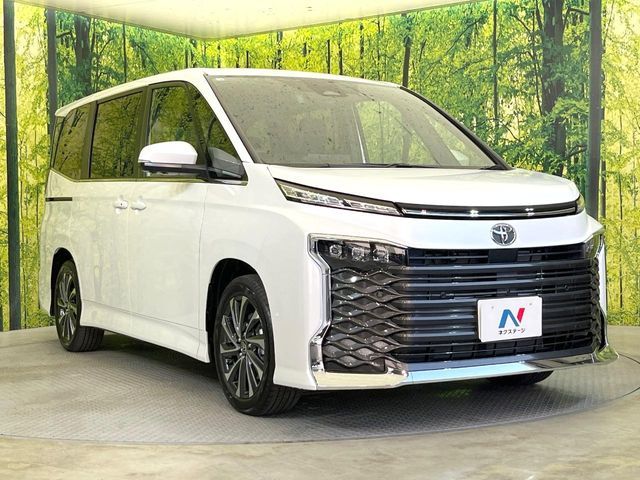 TOYOTA VOXY HYBRID 2026 Image 31