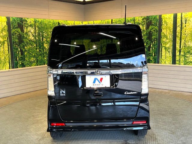 HONDA N BOX CUSTOM 2015 Image 31