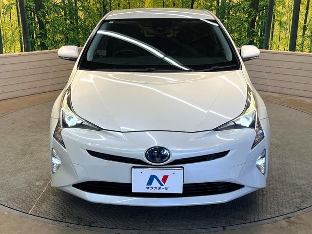 TOYOTA PRIUS 2017 Image 31