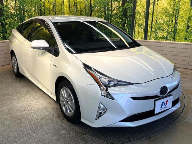 TOYOTA PRIUS 2017 Image 31