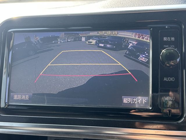 TOYOTA SIENTA HYBRID 2015 Image 31