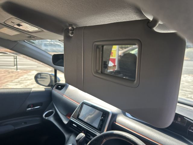 TOYOTA SIENTA HYBRID 2015 Image 31