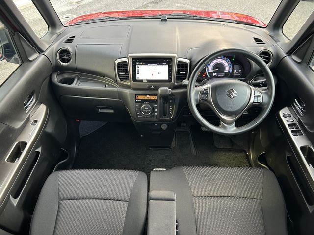 SUZUKI SPACIA CUSTOM Z 2017 Image 31