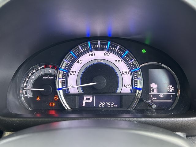 SUZUKI SPACIA CUSTOM Z 2017 Image 31