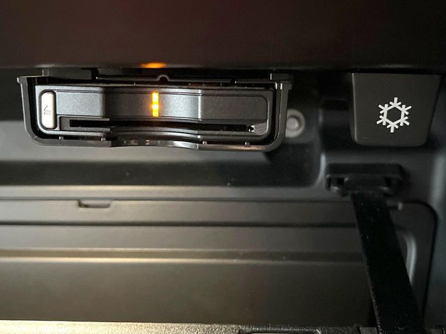 VOLVO XC40 2018 Image 31