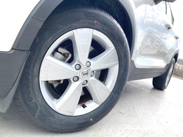 VOLVO XC40 2018 Image 31