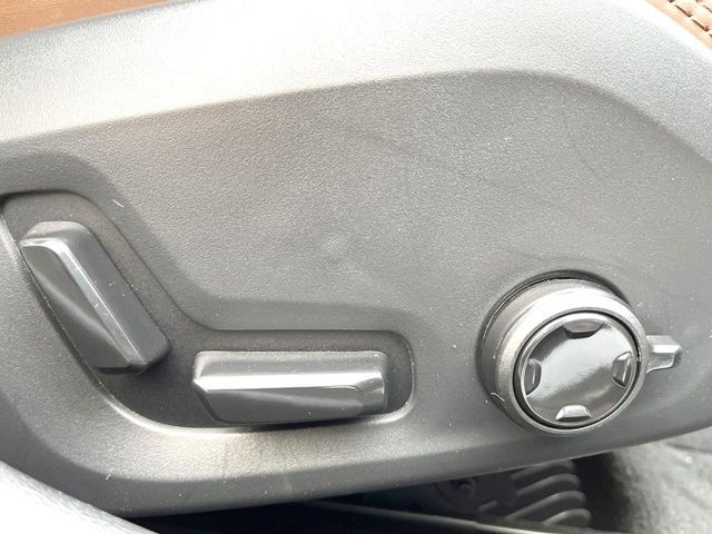 VOLVO V60 CROSS COUN 2023 Image 31