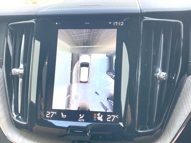 VOLVO XC60 2019 Image 31