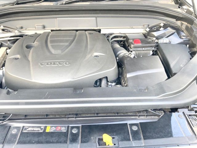 VOLVO XC60 2019 Image 31