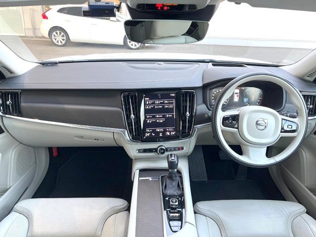 VOLVO V90 CROSS COUN 2021 Image 31