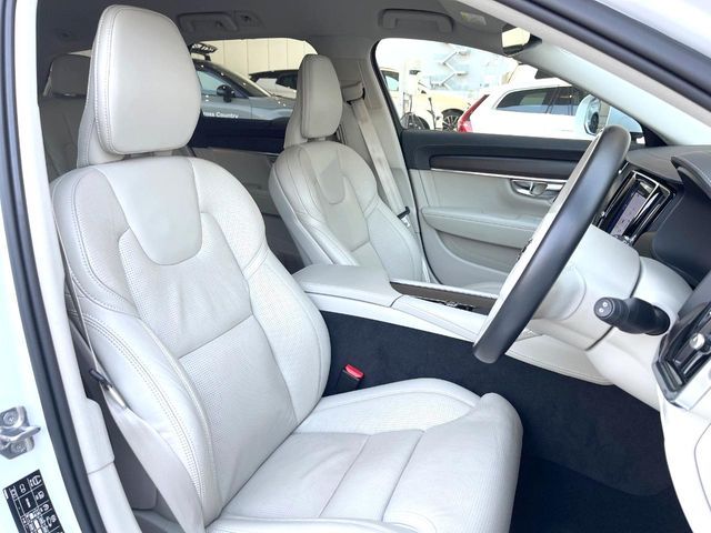 VOLVO V90 CROSS COUN 2021 Image 31