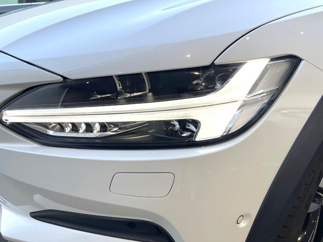 VOLVO V90 CROSS COUN 2021 Image 31