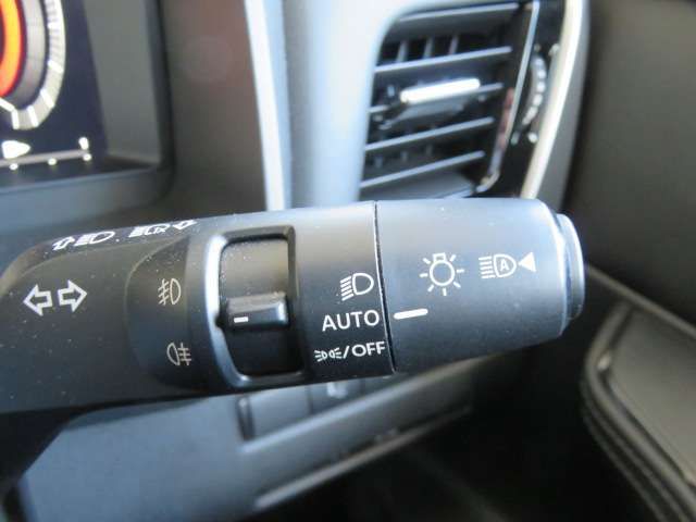 NISSAN X-TRAIL HYBRID 4WD 2023 Image 31