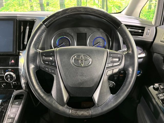 TOYOTA ALPHARD HYBRID 4WD 2018 Image 31