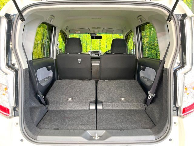 DAIHATSU MOVE CUSTOM 2015 Image 31