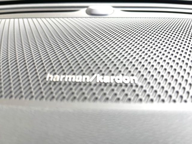 VOLVO V60 2022 Image 31