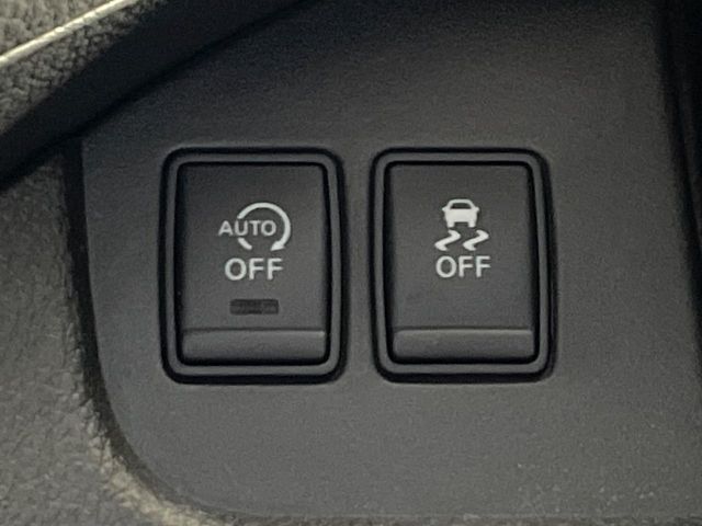 NISSAN SERENA  S-HYBRID 2016 Image 31