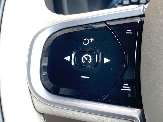 VOLVO V60 2021 Image 31