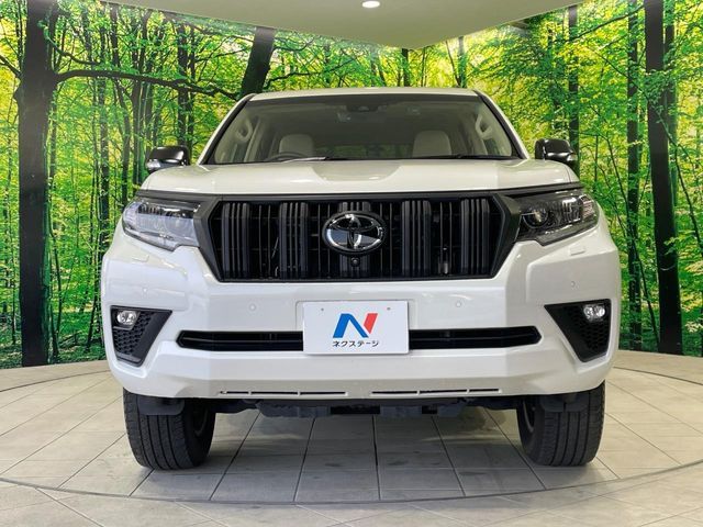 TOYOTA LANDCRUISER PRADO 2023 Image 31