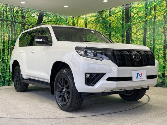 TOYOTA LANDCRUISER PRADO 2023 Image 31
