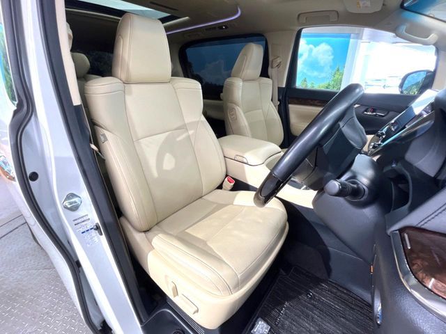 TOYOTA ALPHARD HYBRID 4WD 2021 Image 31