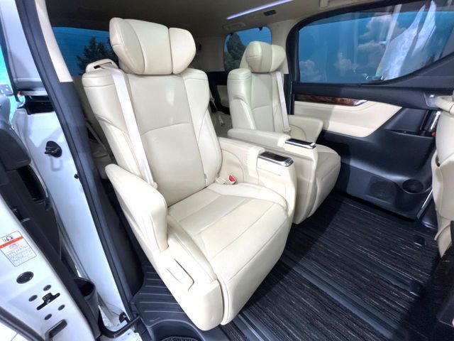 TOYOTA ALPHARD HYBRID 4WD 2021 Image 31