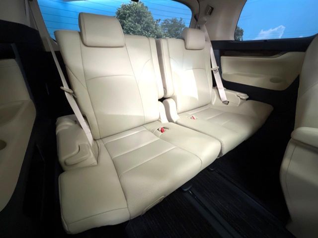 TOYOTA ALPHARD HYBRID 4WD 2021 Image 31