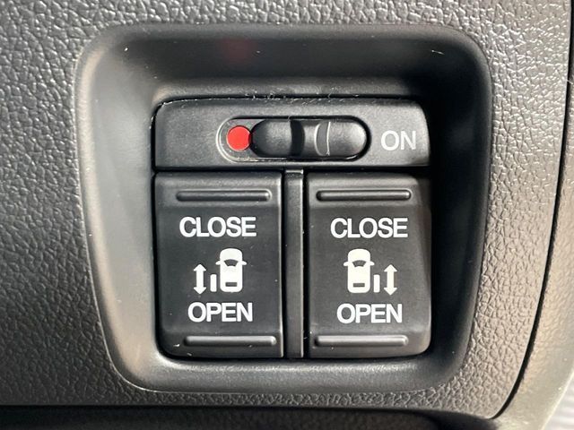 HONDA N BOX 2016 Image 31