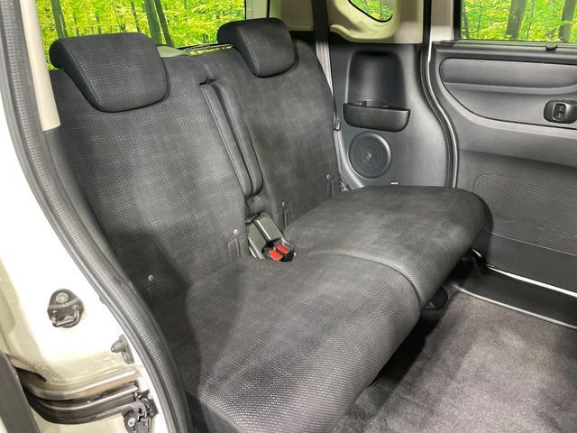 HONDA N BOX 2016 Image 31