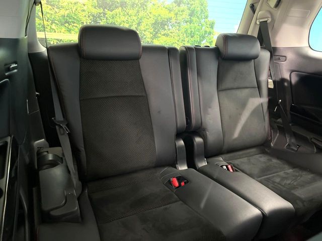 TOYOTA VELLFIRE 2012 Image 31