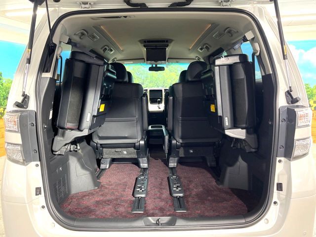 TOYOTA VELLFIRE 2012 Image 31