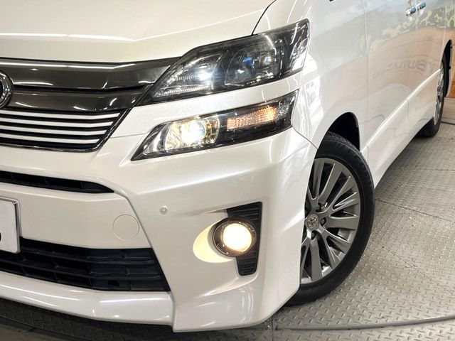 TOYOTA VELLFIRE 2012 Image 31