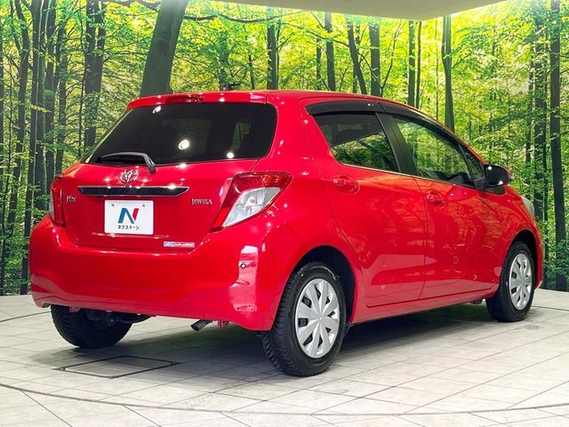 TOYOTA VITZ 2013 Image 31
