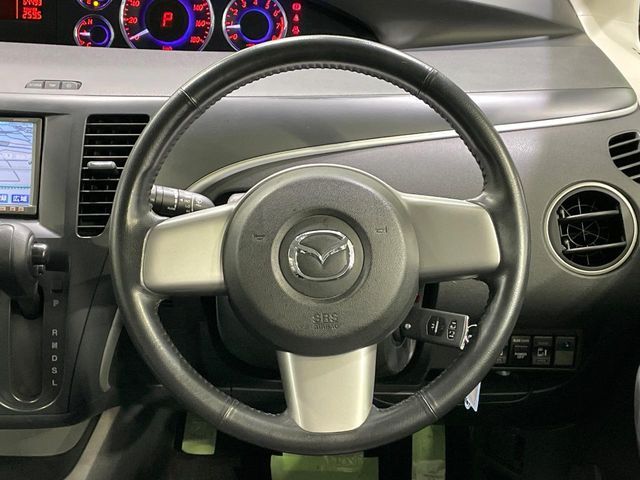 MAZDA BIANTE 2009 Image 31