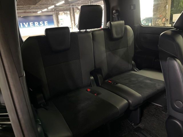 TOYOTA VOXY 2021 Image 31