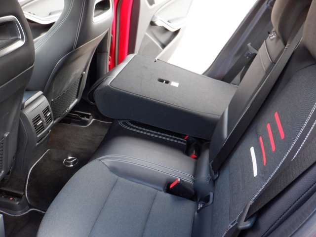 MERCEDES BENZ A CLAS 2017 Image 31