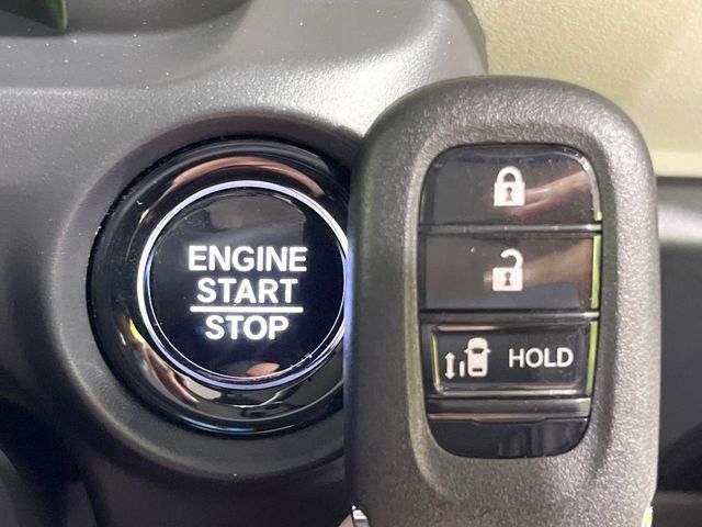 HONDA N BOX 2025 Image 31