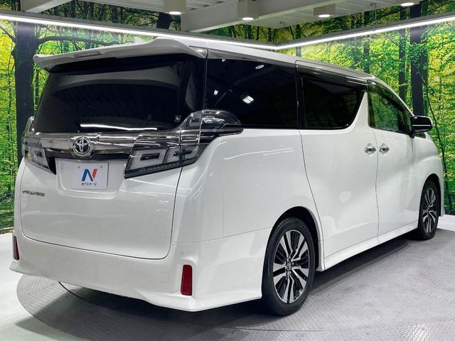 TOYOTA VELLFIRE 2018 Image 31