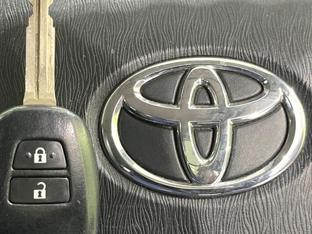 TOYOTA AQUA 2014 Image 31