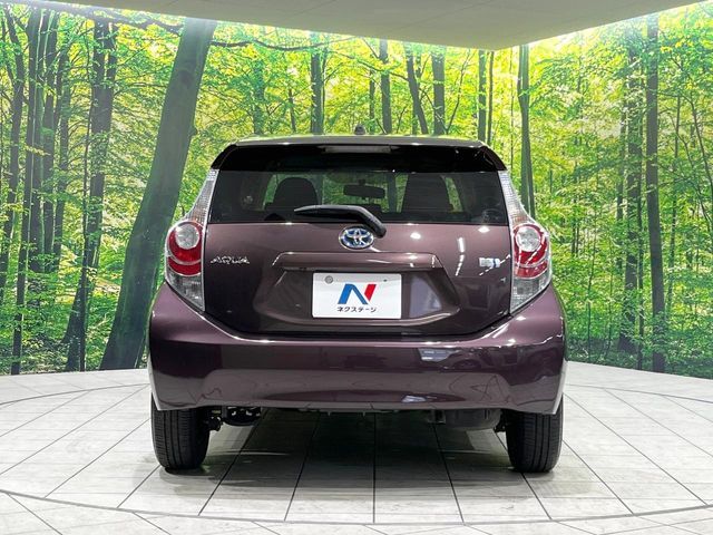 TOYOTA AQUA 2014 Image 31