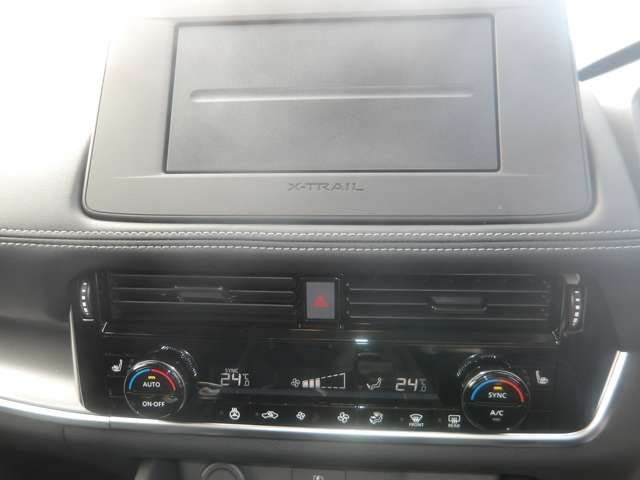 NISSAN X-TRAIL HYBRID 4WD 2025 Image 31