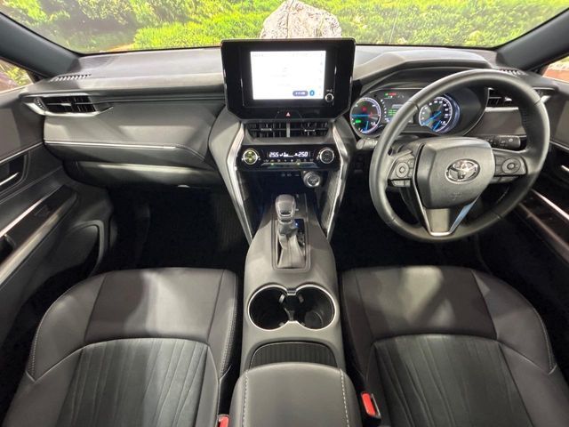 TOYOTA HARRIER HYBRID 2023 Image 31